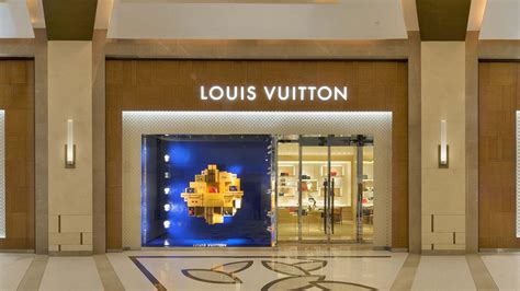 louis vuitton cuir suhali|louis vuitton manila solaire.